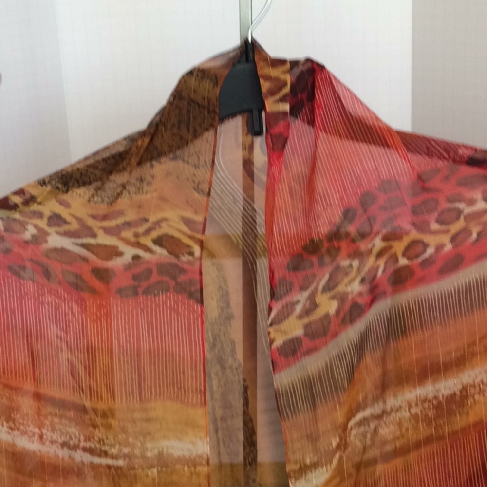 NWT Collection18 Scarf - Picture 5 of 5
